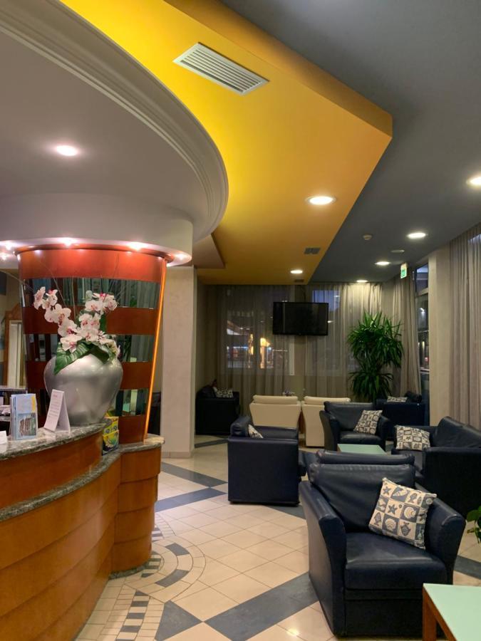 Hotel Bellevue Caorle Exterior photo